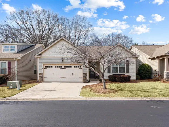 100 Briarhill Dr, Simpsonville, SC 29680