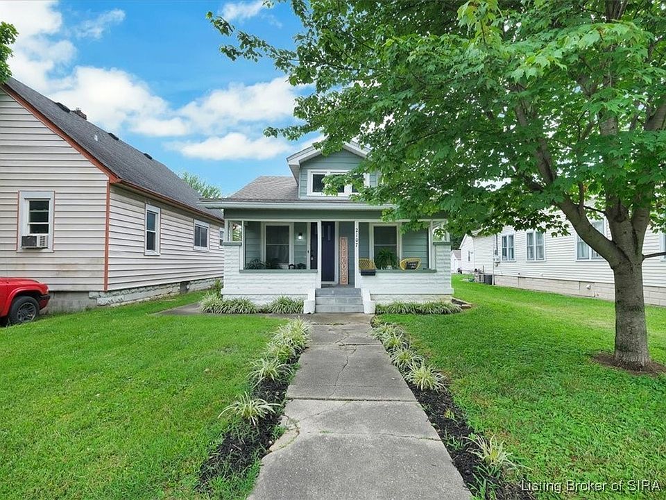 1st image of 2107 Willard Avenue
