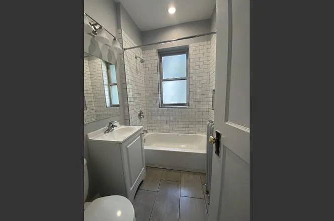 1217 W Rosemont Ave #1 — Photo 12