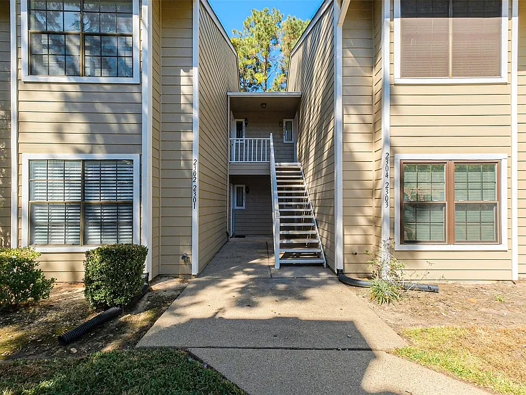 14911 Wunderlich Dr #2302 — Photo 2