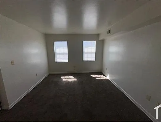 164 Mississippi Ave SE #101 — Photo 2