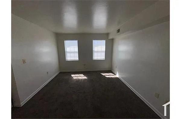 Building Photo - 164 Mississippi Ave SE #101