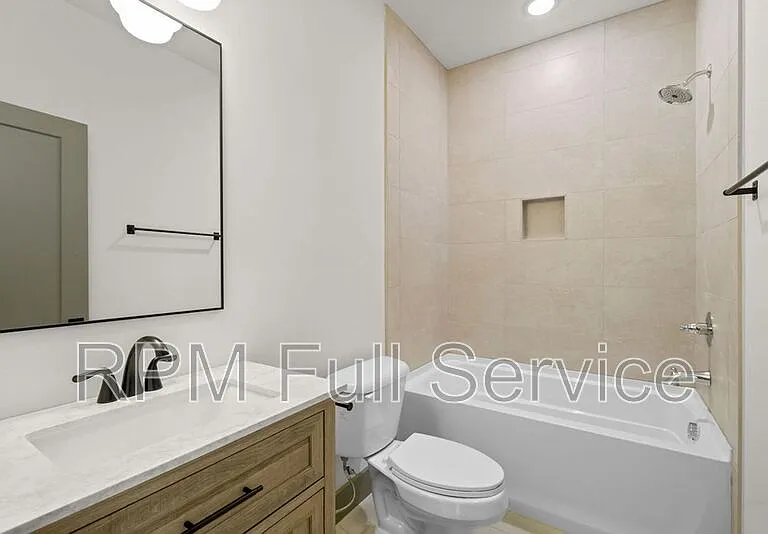2400 Buchanan St — Photo 19
