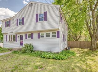 155 School St, Woburn, MA 01801