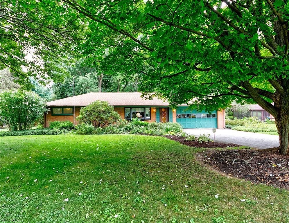 12902 Kenyon Dr, Chesterland, OH 44026 Zillow