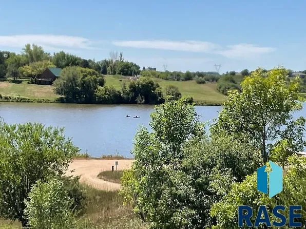 27260 479th Ave, Harrisburg, SD 57032