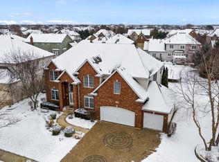 3144 Deering Bay Dr, Naperville, IL 60564