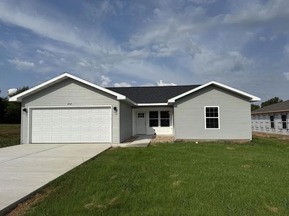 202 Ruby Ln
