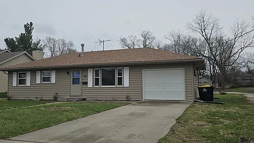 509 Cottage St Photo 1