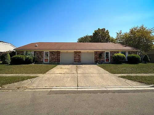 4317-4319 Sarah Dr Photo 1