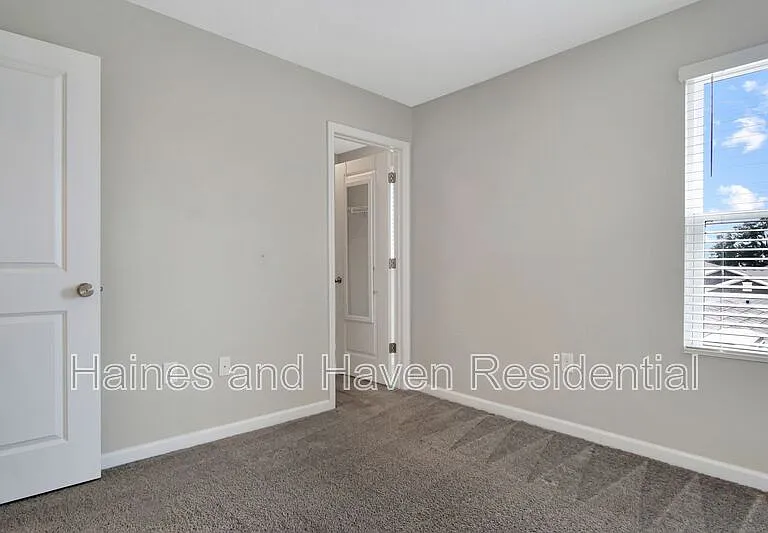 840 Blue Creek Dr — Photo 26