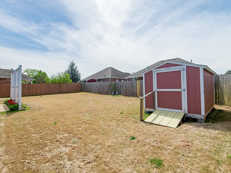 3500 Bluff Creek Loop — Photo 21