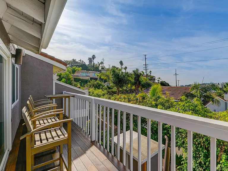 807 Highland Dr — Photo 12