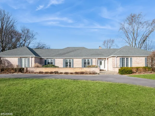 835 Highland Rd, Frankfort, IL 60423