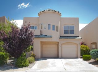 8728 Calle Calma NE, Albuquerque, NM 87113