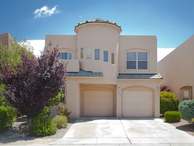 8728 Calle Calma NE, Albuquerque, NM, 87113