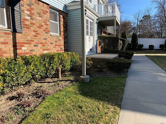 2nd image of 260 Waverly Ave #7-2D