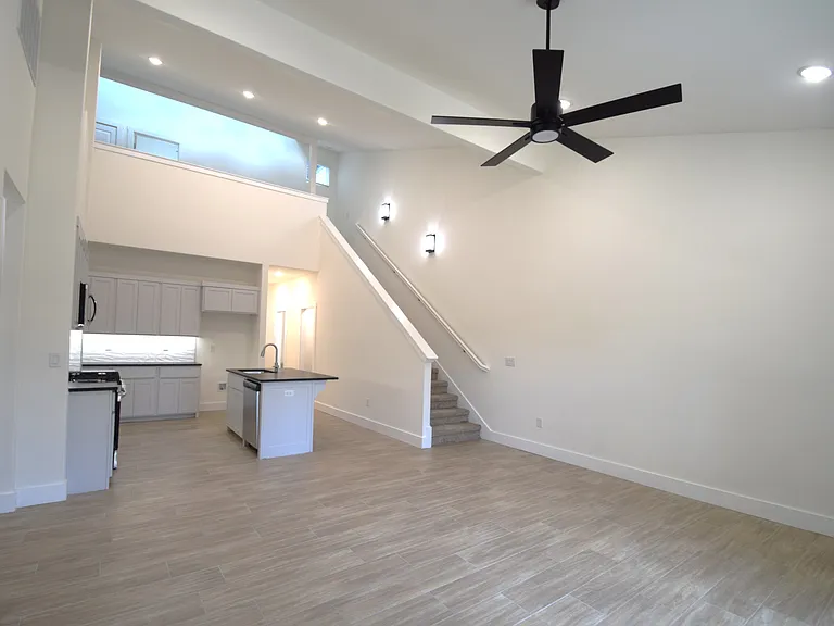 672 Sun Meadow Loop — Photo 5