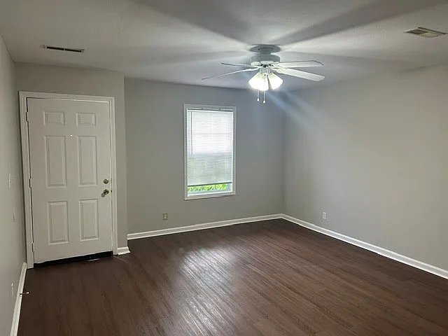 288 Executive Ave #A — Photo 3