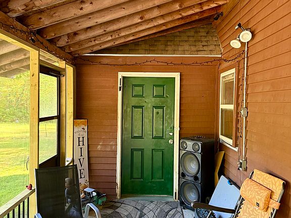 4th image of 303 W Mills Road