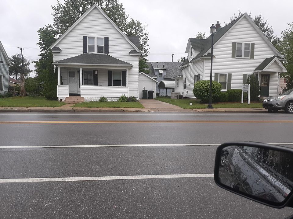 1st image of 2717 Mishawaka Ave