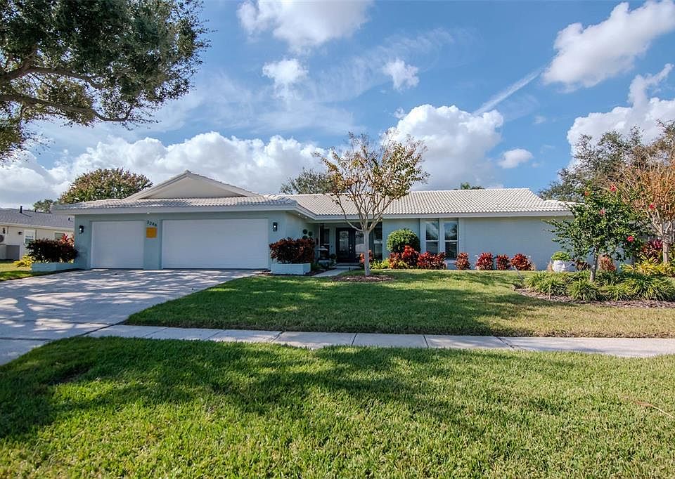 1st image of 3246 HYDE PARK DRIVE
