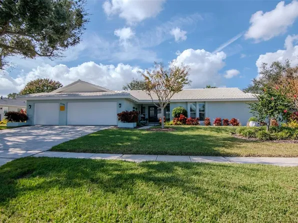 3246 Hyde Park Dr, Clearwater, FL 33761