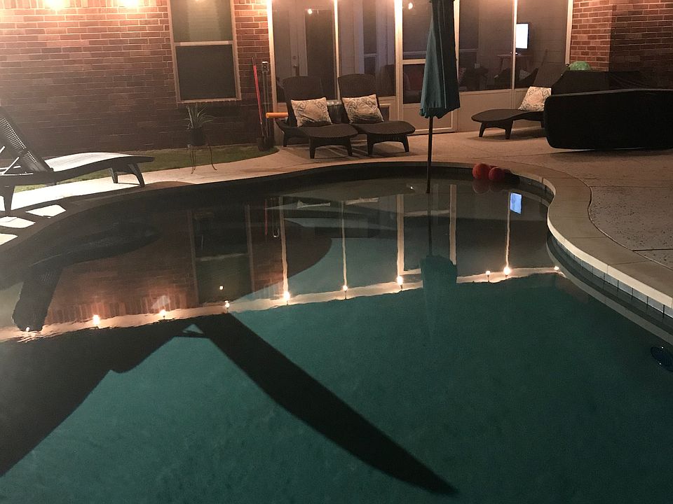 2nd image of 117 Jesse James Dr
