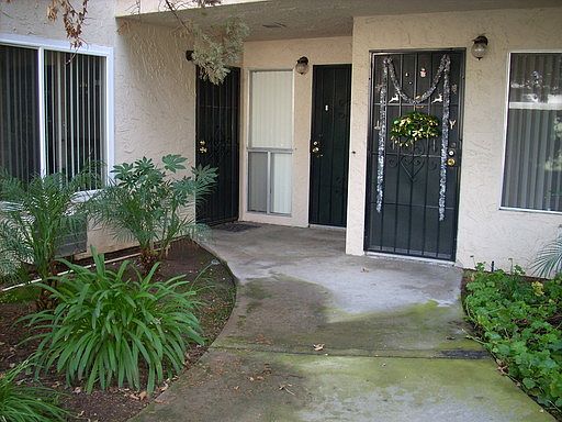 2nd image of 770 S Magnolia Ave APT 13