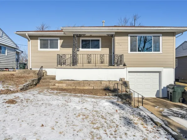 1702 13th Ave SW, Cedar Rapids, IA 52404