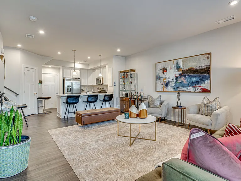 10041 Ruffian Way #A — Photo 3