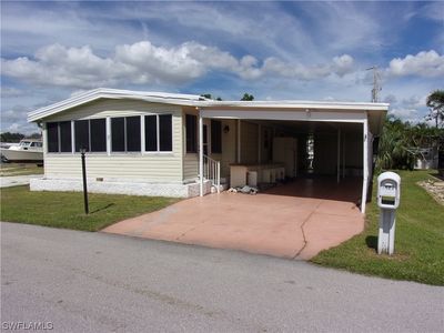 5527 Colonial Rd, North Fort Myers, FL, 33917
