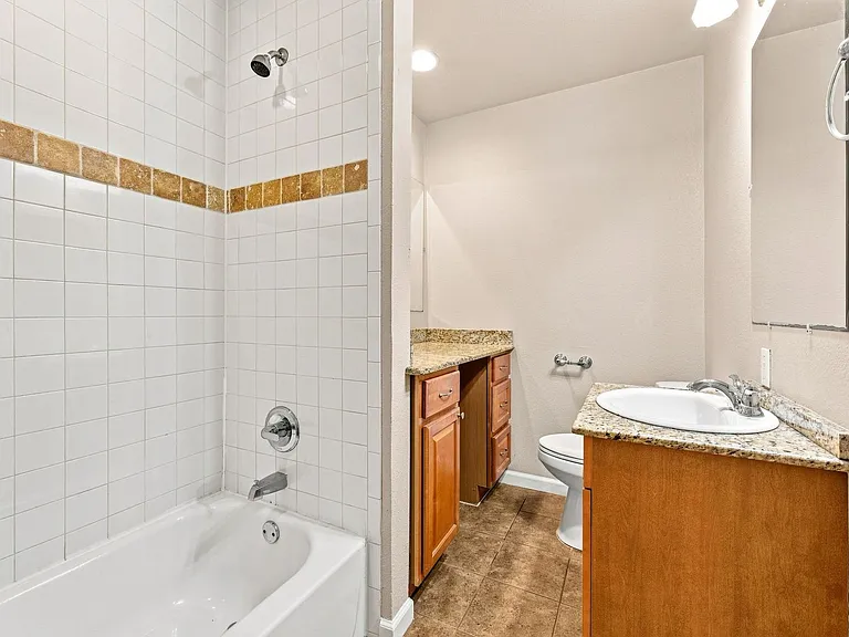 4805 Evans Ave #B — Photo 23