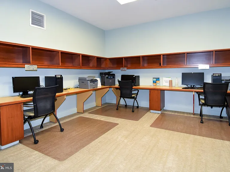 11800 Sunset Hills Rd #1024 — Photo 33