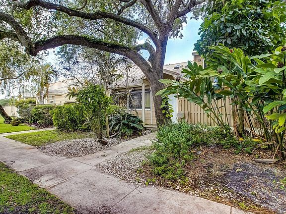 5th image of 7109 Sportsmans Drive #7109
