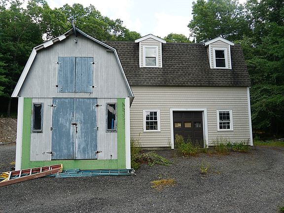 5th image of 492 Kingman St