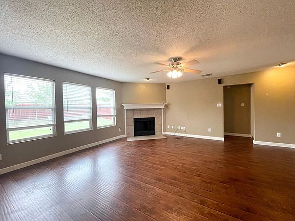 5th image of 9944 Thomas Jefferson Dr