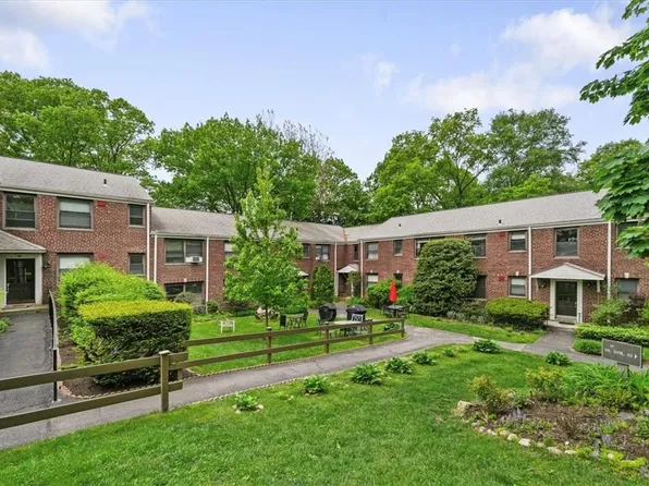 68 Rockledge Road #2A, Hartsdale, NY 10530