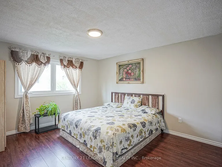 29 Junewood Cres #UPPER — Photo 25