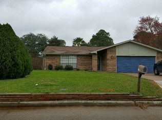 3937 Cobblestone Ln, Port Arthur, TX 77642