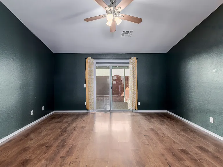8520 W Palm Ln #1091 — Photo 7