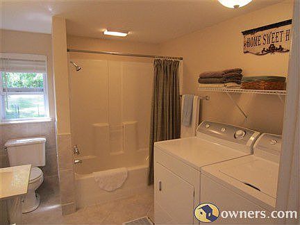 Lower Level bath/laundry