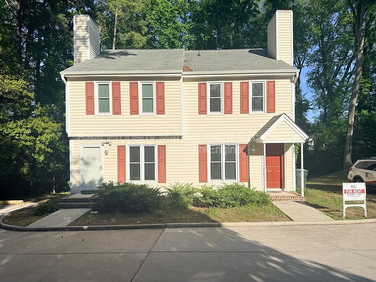 2922 Glenridge Dr #A — Photo 1