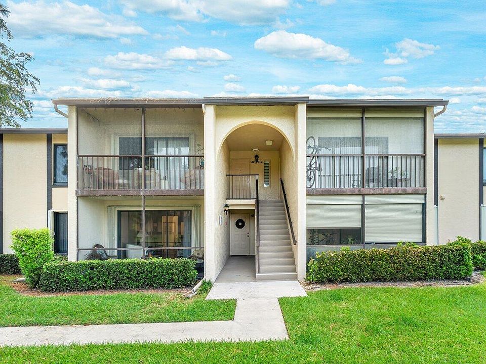 1st image of 813 Sky Pine Way #H1