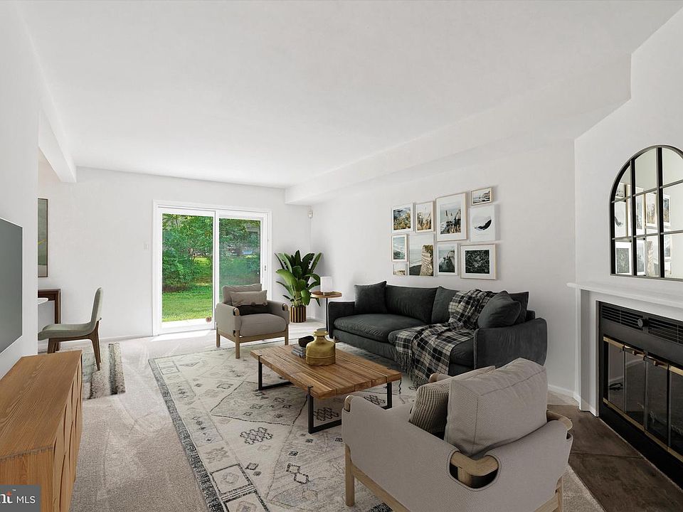1st image of 101 Elgin Ct #363