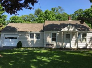 81 Lakeside Ave, Webster, MA 01570