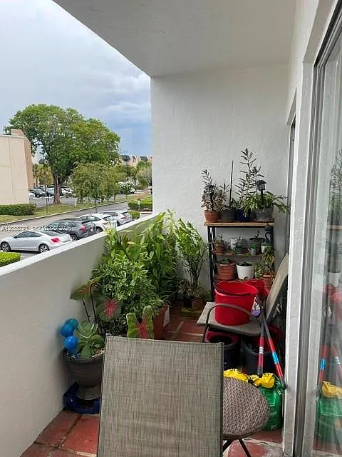Kings Creek So Condo — Photo 4