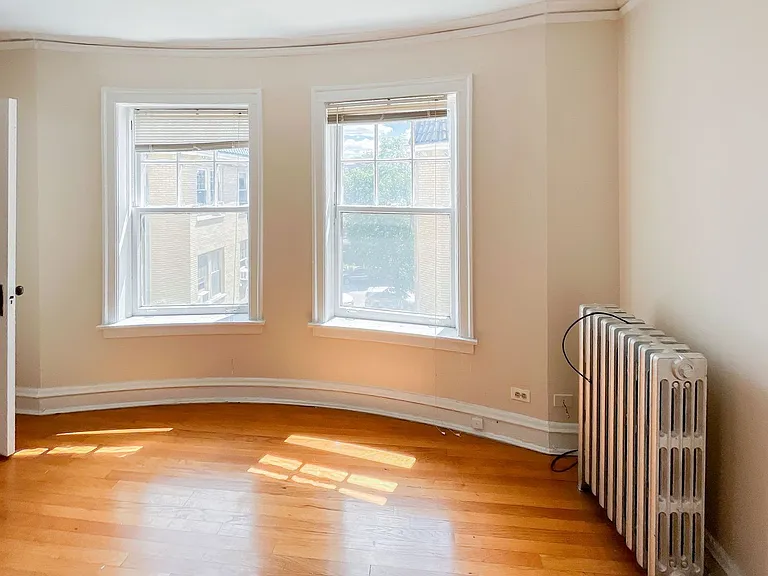 4500- 4506 N. Ashland / 1606-14 W. Sunnyside — Photo 19