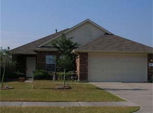 3010 Baronsgate Ln, Dickinson, TX 77539
