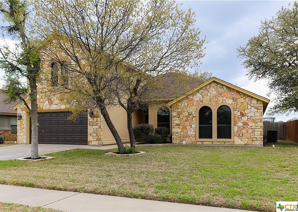 1st image of 7207 Andalucia St
